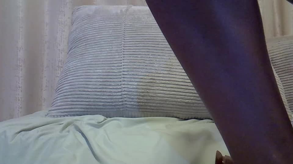 Midnightpussy5 Adult Chat October 17, 2026