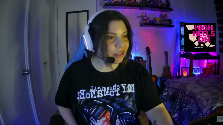Allis_Wonderland Adult Chat October 17, 2026