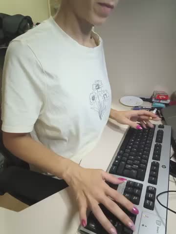 rubia_inocente Adult Chat October 17, 2026