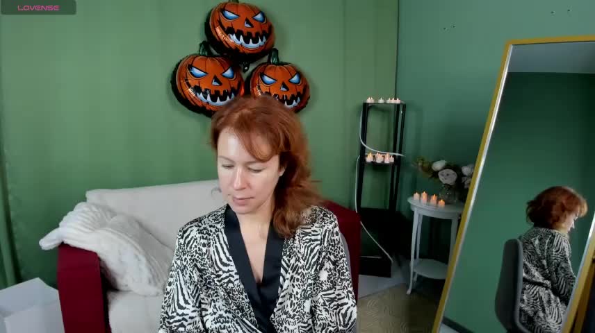 LeticiaRomano Adult Chat October 17, 2026