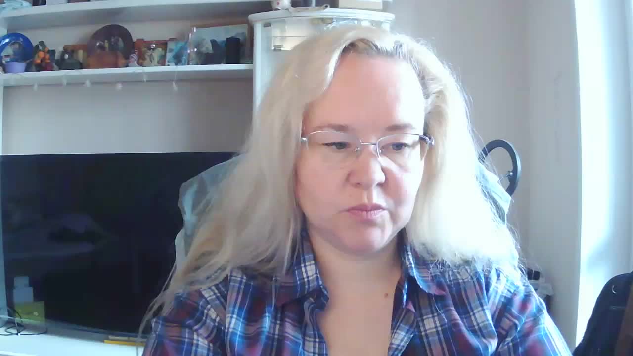 Viola27 Adult Chat October 17, 2026