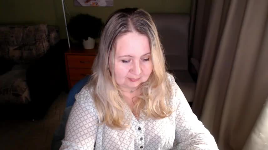 YanaMayer Adult Chat October 17, 2026