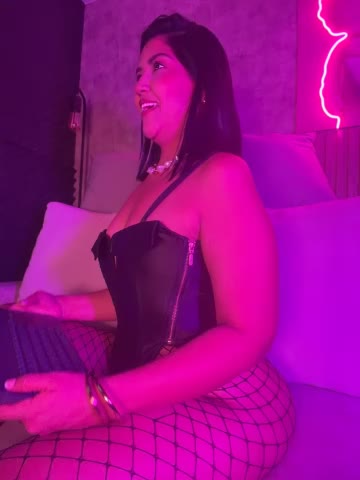 sabrinawest_ Adult Chat October 17, 2026