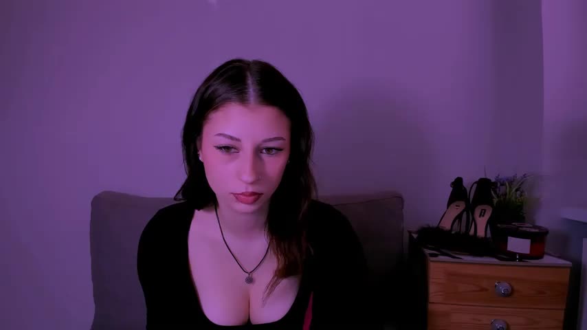MabelAngel Adult Chat October 17, 2026