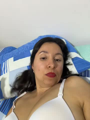 emely_sexx20 Adult Chat October 17, 2026