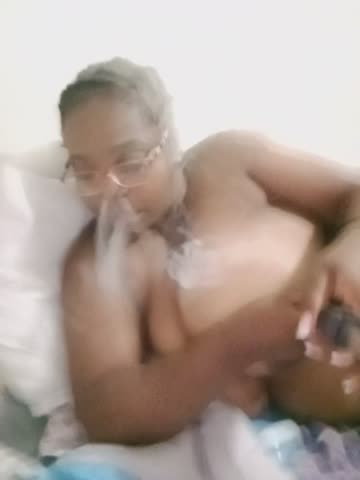 ShySexyBaddiexx Adult Chat October 17, 2026