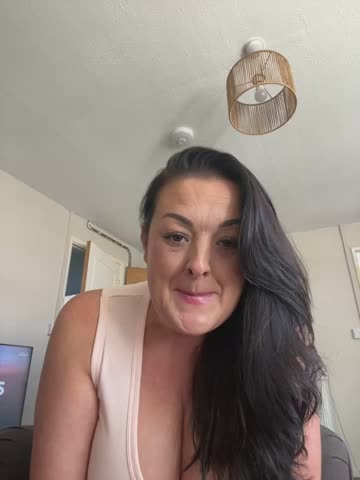 Lou_Loux Adult Chat October 17, 2026