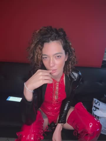 strawberry_queen2 Adult Chat October 17, 2026