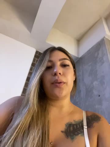 Latina_vanessa Adult Chat October 17, 2026