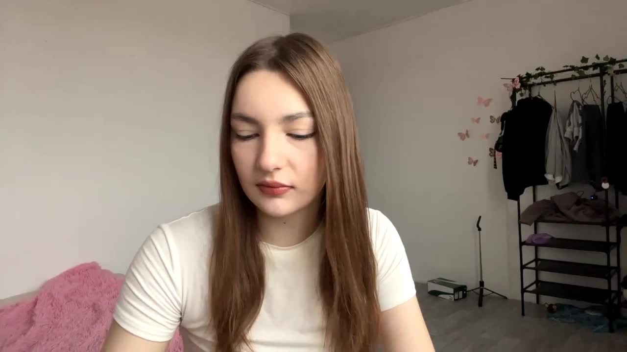 EveliaShimaoka Adult Chat October 18, 2026