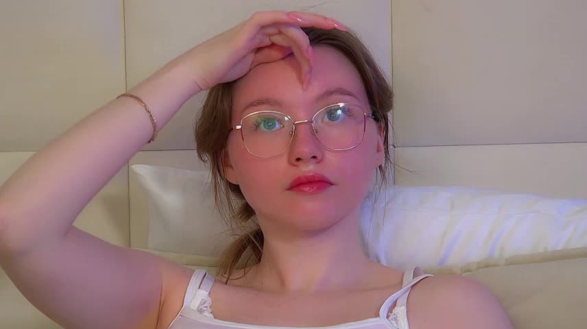 KeiraAsti Adult Chat October 18, 2026