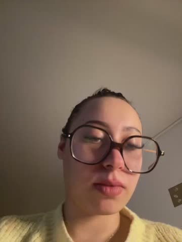 queenlo_xxx Adult Chat October 18, 2026