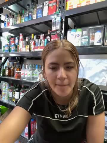 Andrea_19blonde Adult Chat October 18, 2026