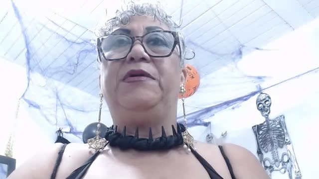 MarilinCarolina Adult Chat October 18, 2026