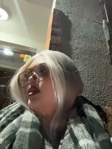 ChloeLockhart Adult Chat October 18, 2026
