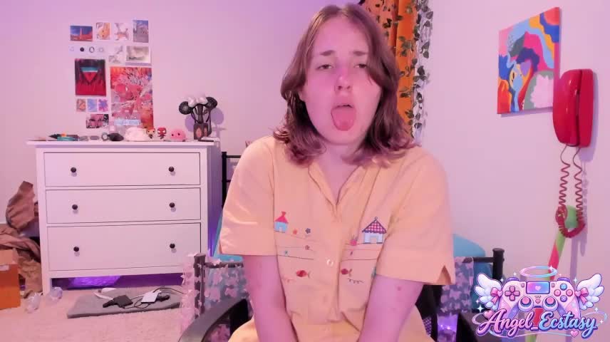 Angel_Ecstasy Adult Chat October 18, 2026