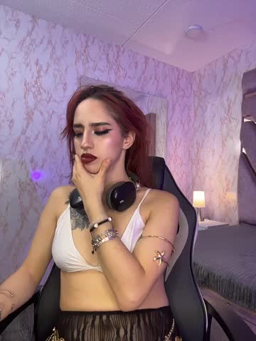 Elodiee_Roussee Adult Chat October 18, 2026
