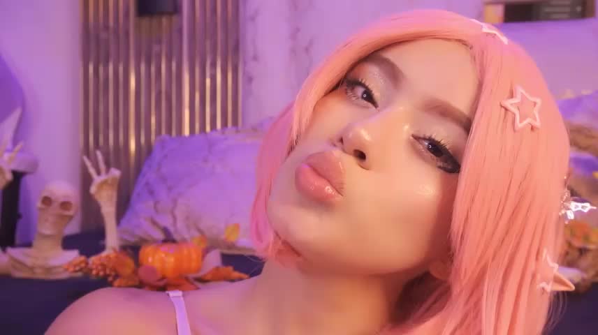 Abril_valen Adult Chat October 18, 2026