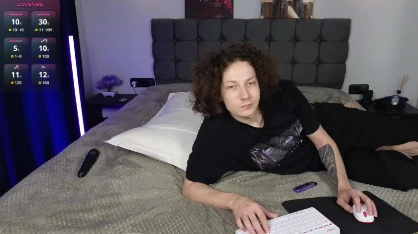 FreyaLoups Adult Chat October 18, 2026