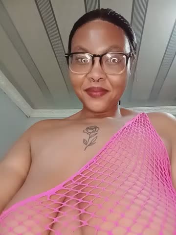 ShantelBootyBoobs Adult Chat October 18, 2026