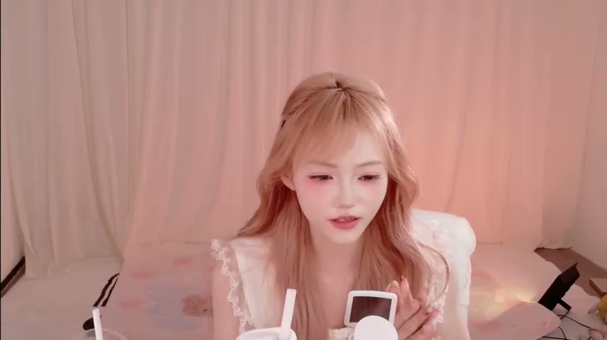 qingqing188 Adult Chat October 18, 2026