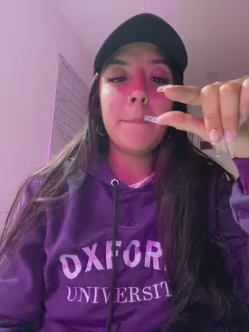Moon_Rouge Adult Chat October 17, 2026