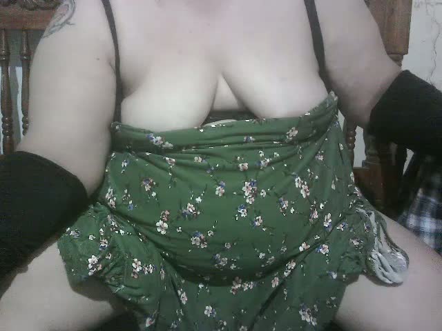 bigmommaxxx81 Adult Chat October 18, 2026