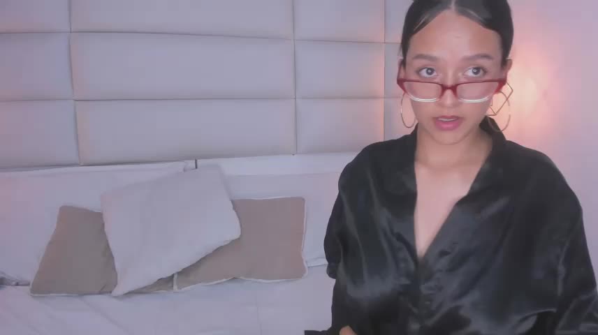 Salome_Smitth_1 Adult Chat October 18, 2026