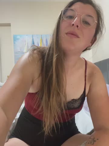 AlinaMeiier Adult Chat October 18, 2026
