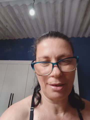 Doce_Venenosa Adult Chat October 18, 2026