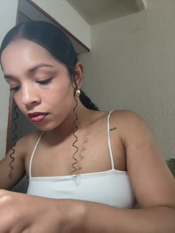 Yasmin777_ Adult Chat October 18, 2026