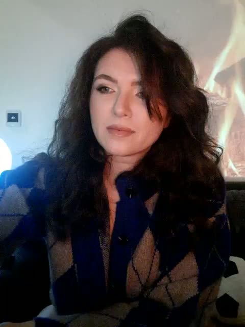 RoyalAngel Adult Chat October 18, 2026