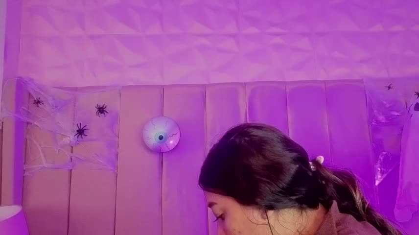 MollyBigBoobs12 Adult Chat October 18, 2026