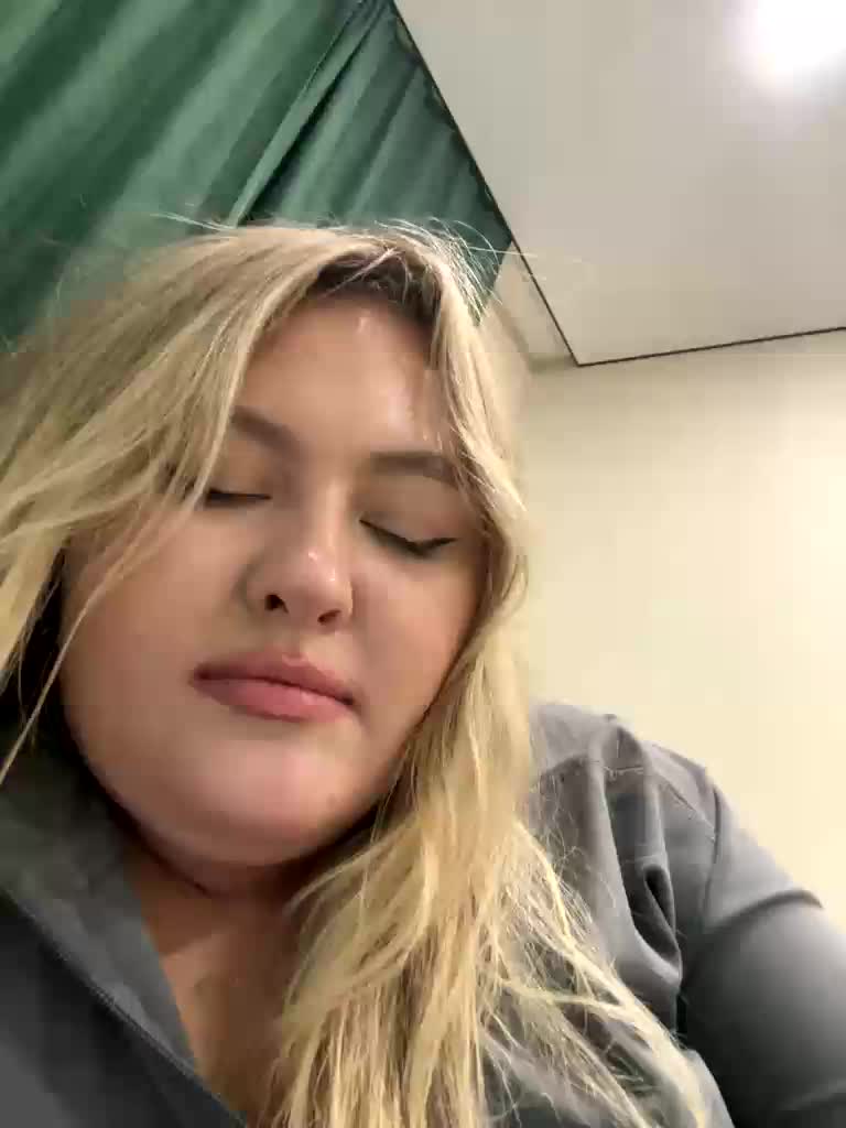 SunshineEmma Adult Chat October 18, 2026