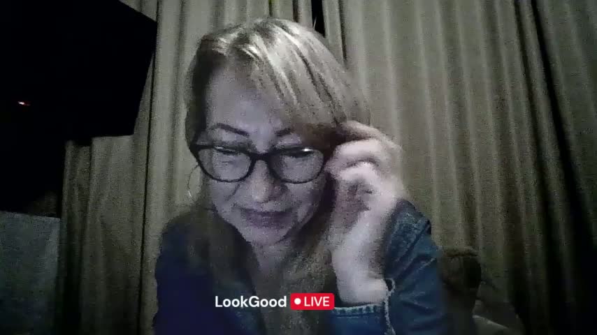 LudaLoveri Adult Chat October 18, 2026