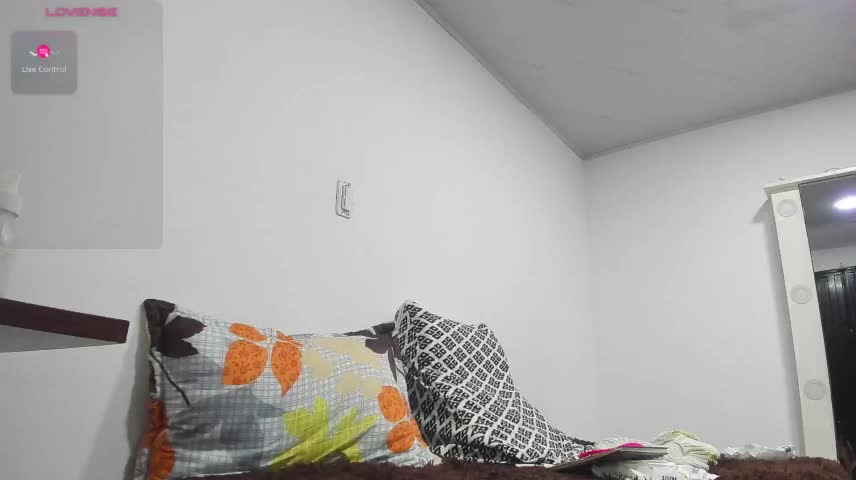 perla_jeff Adult Chat October 18, 2026