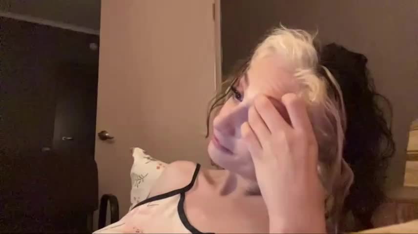 PriscillaOstlie Adult Chat October 18, 2026