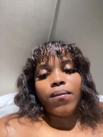 Xoli_11 Adult Chat October 18, 2026