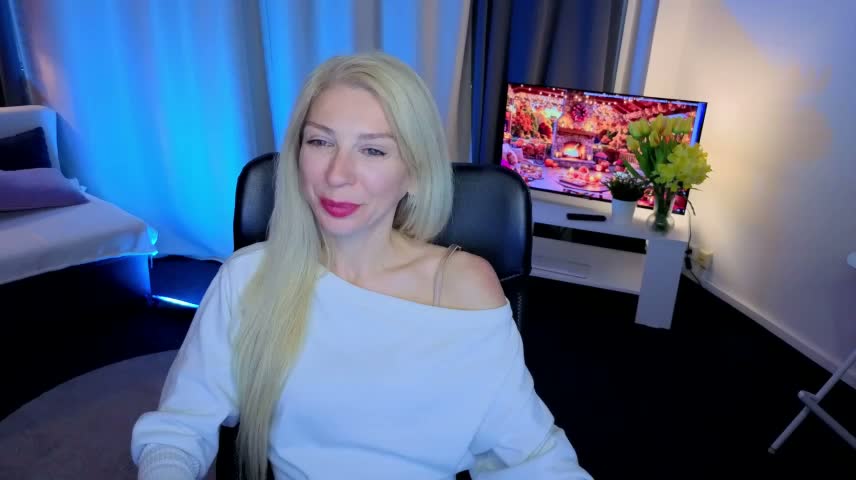 EllisSkyy Adult Chat October 19, 2026