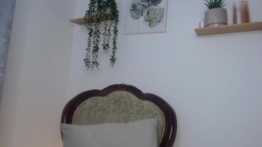 Leena_rose Adult Chat October 19, 2026