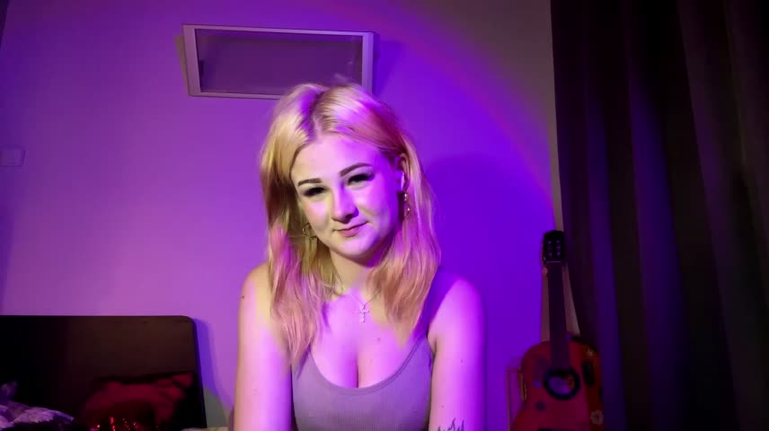 LorineFavaro Adult Chat October 19, 2026