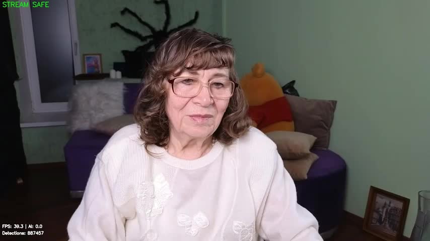 Betty_Brick Adult Chat October 19, 2026