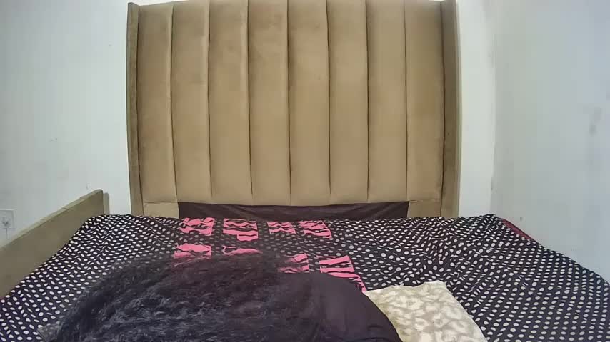 DesiredQueen27 Adult Chat October 18, 2026