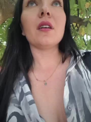 DIVo_0RA Adult Chat October 18, 2026