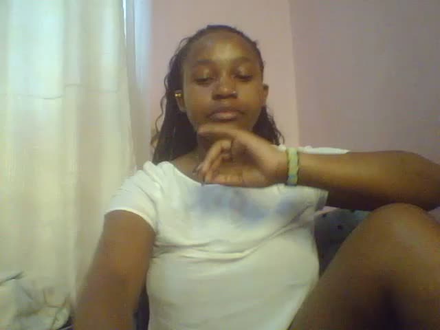 bunny_kiki Adult Chat October 18, 2026