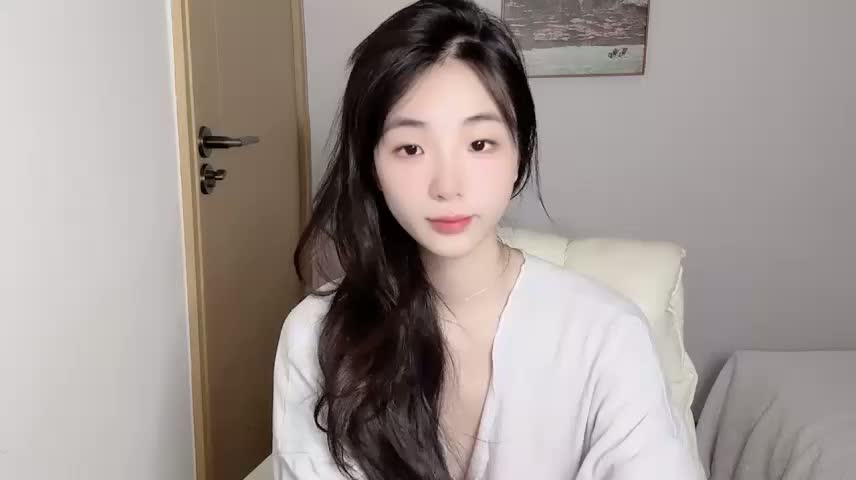 Louise-3 Adult Chat October 18, 2026