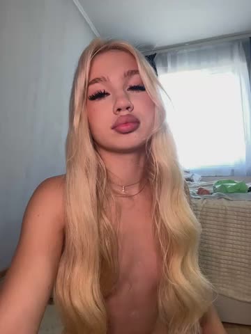 Kiss-Aurora- Adult Chat October 18, 2026