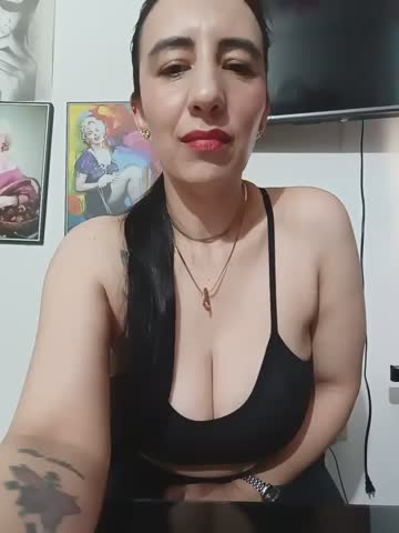 christine-x Adult Chat October 19, 2026
