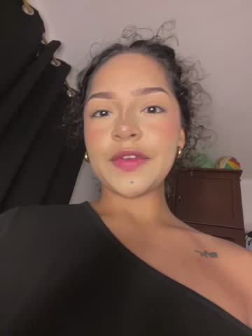 Evviiee_ Adult Chat October 18, 2026