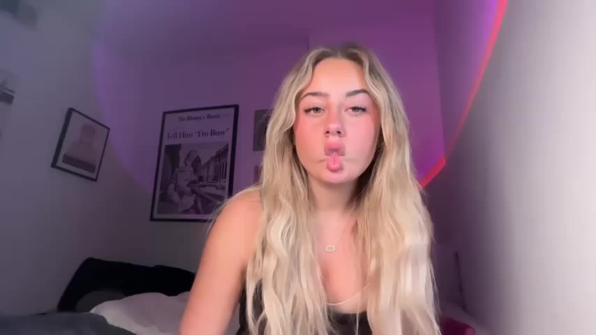 skylarraeee Adult Chat October 18, 2026